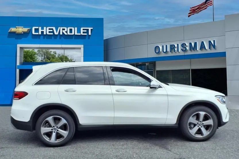 2022 Mercedes Benz GLC 300 4MATIC photo 1