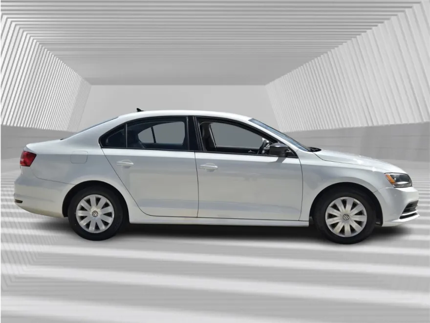 2015 Volkswagen Jetta 2.0 S photo 1