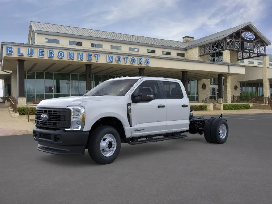 2026 Ford F-350 XL photo 1