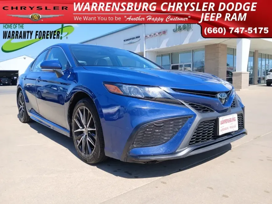 2023 Toyota Camry SE photo 1
