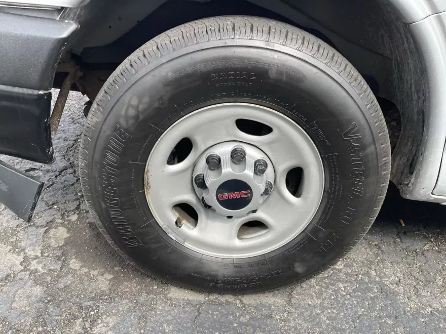 2018 Gmc Savana Cargo 2500 photo 1