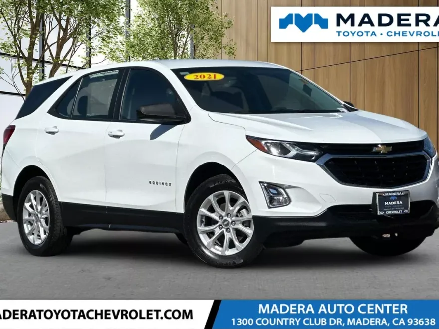 2021 Chevrolet Equinox LS photo 1