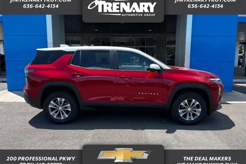 2026 Chevrolet Equinox LT photo 1