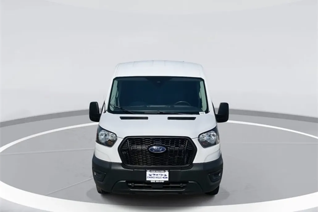 2023 Ford Transit photo 1