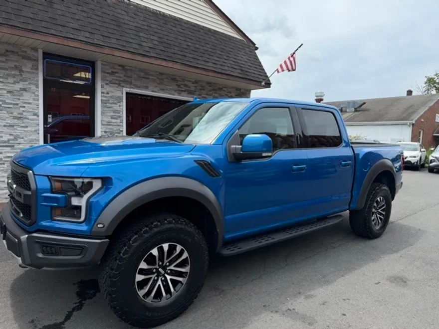 2020 Ford F-150 Raptor photo 1
