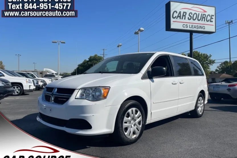 2017 Dodge Grand Caravan SE SXT Express photo 1