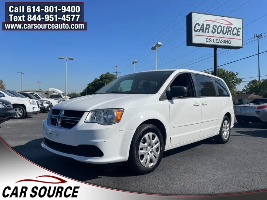 2017 Dodge Grand Caravan SE SXT Express photo 1