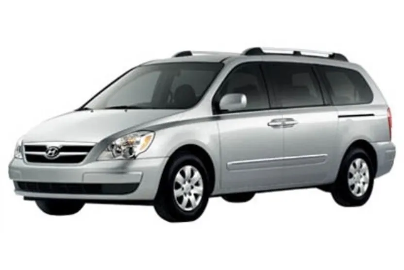 2007 Hyundai Entourage GLS photo 1