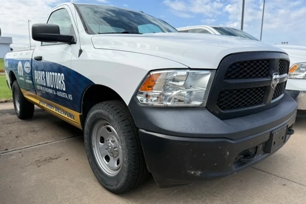 2019 Ram 1500 Classic Tradesman photo 1