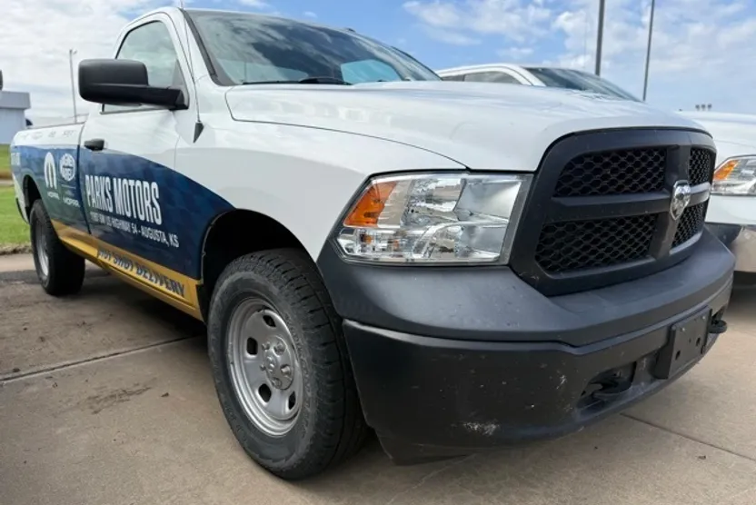 2019 Ram 1500 Classic Tradesman photo 1