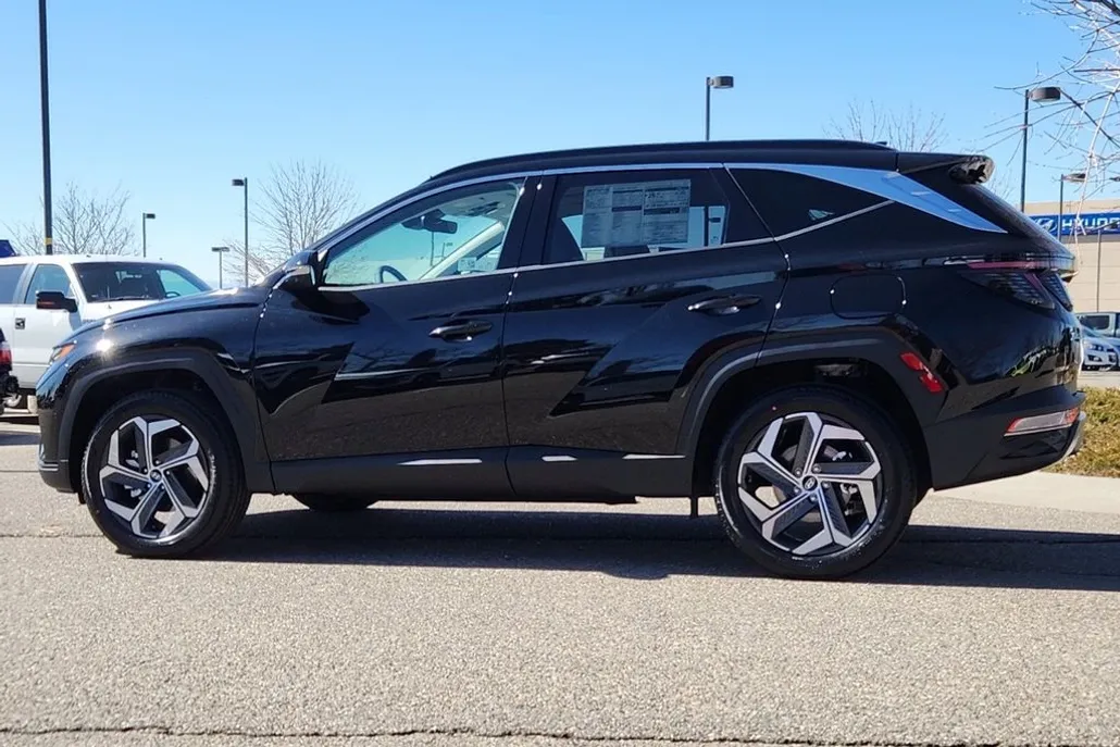 2024 Hyundai Tucson Limited photo 1
