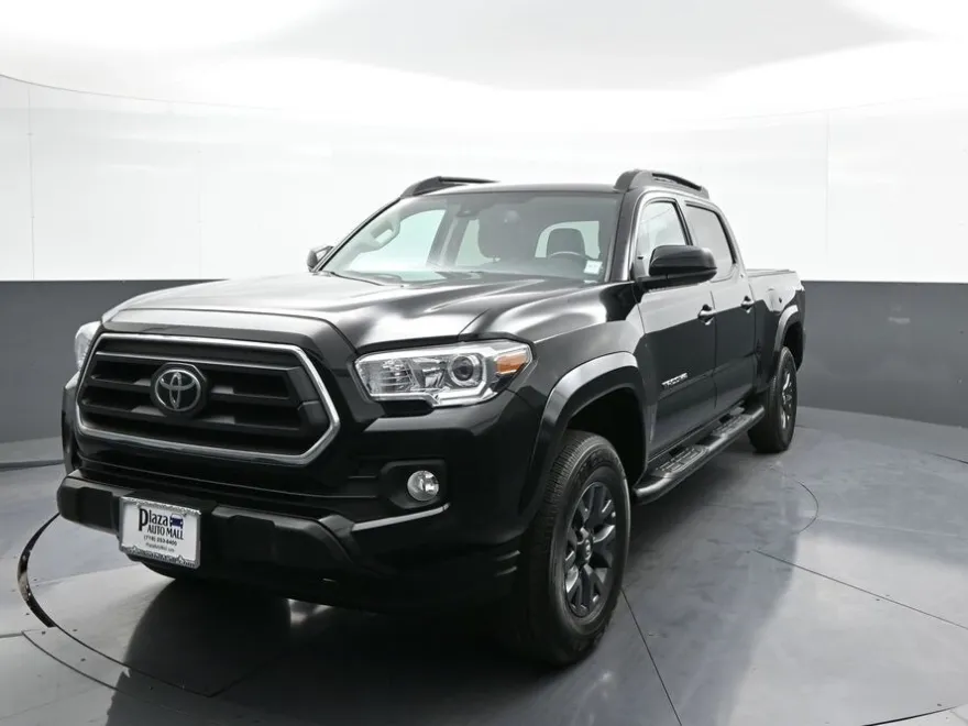 2022 Toyota Tacoma SR5 V6 photo 1