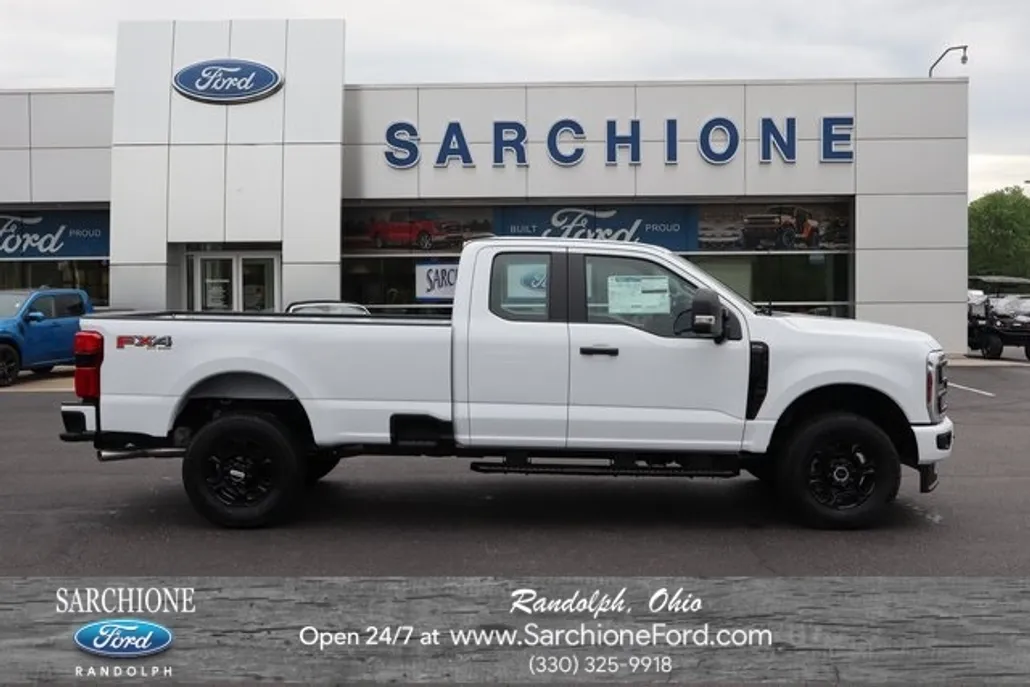 2025 Ford F-350 XL photo 1