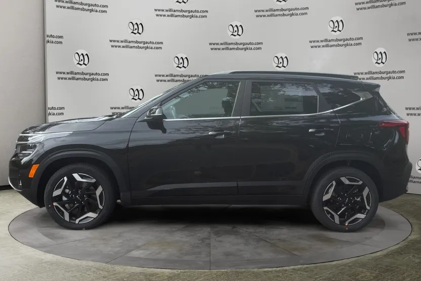 2026 Kia Seltos SX photo 1
