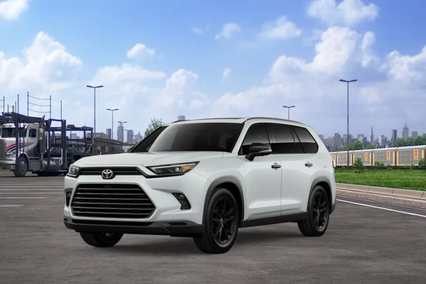 2026 Toyota Highlander Hybrid photo 1