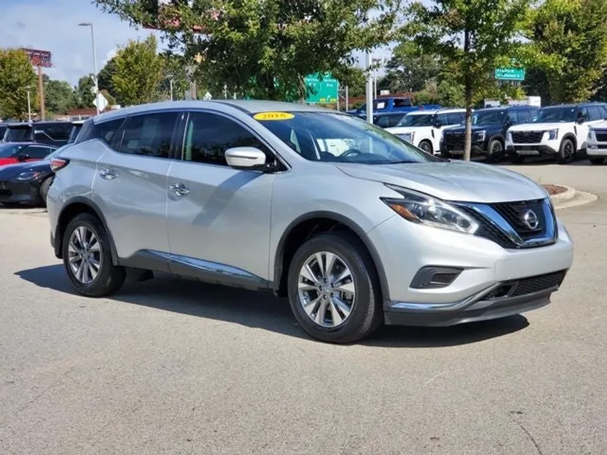 2018 Nissan Murano S photo 1