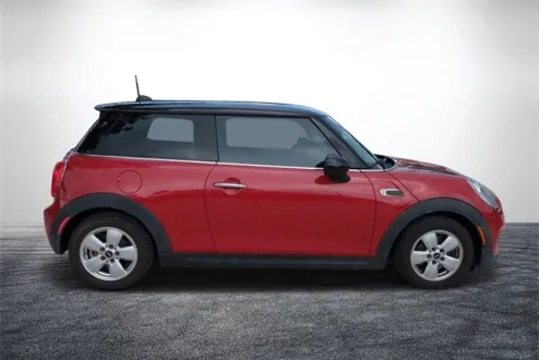 2014 Mini Cooper 2 Door Hardtop photo 2