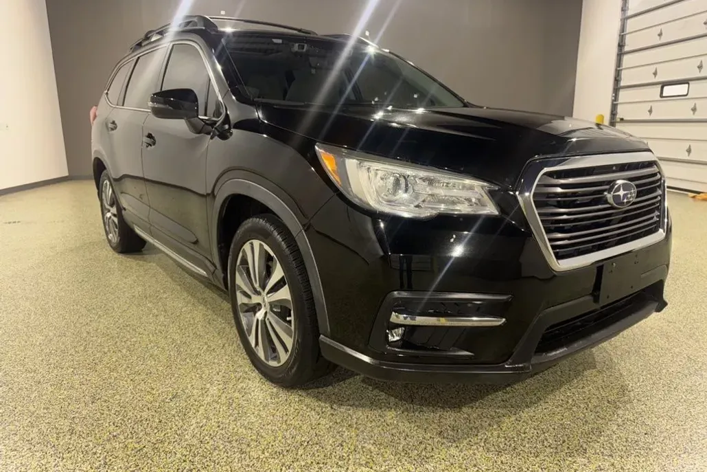 2020 Subaru Ascent Limited photo 1