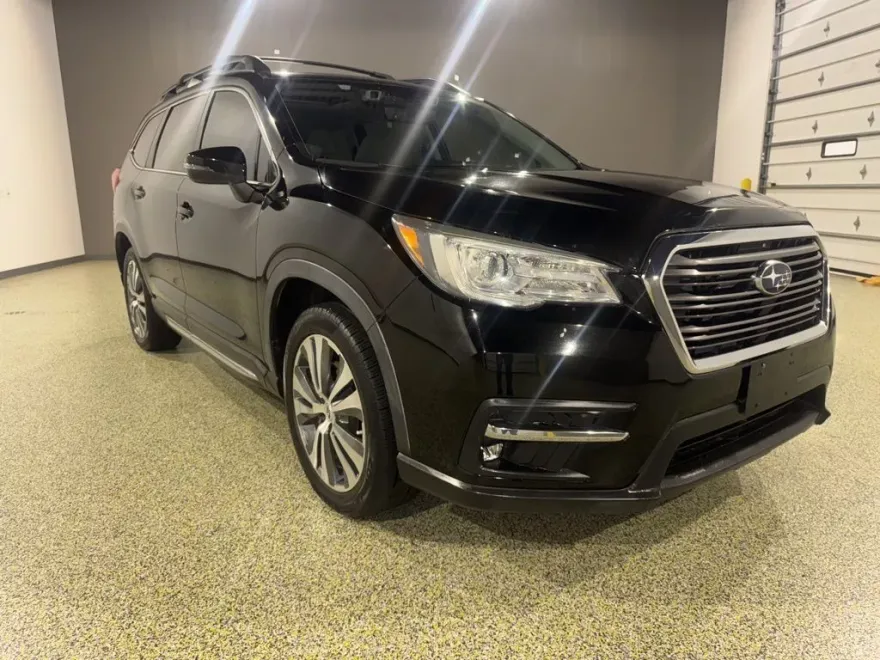 2020 Subaru Ascent Limited photo 1