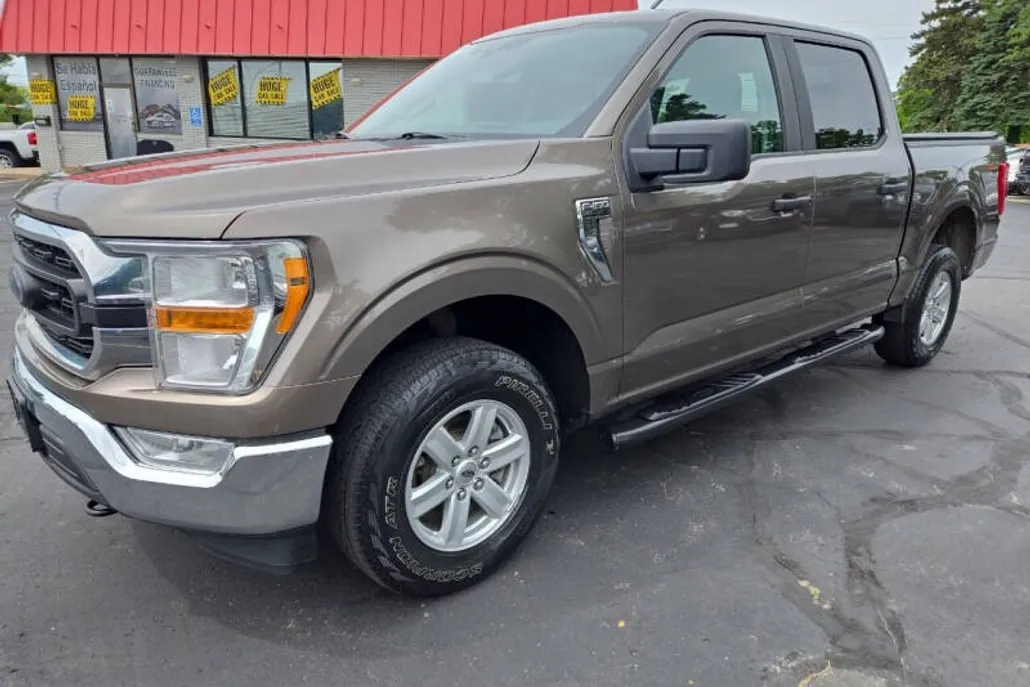 2021 Ford F-150 XLT photo 1