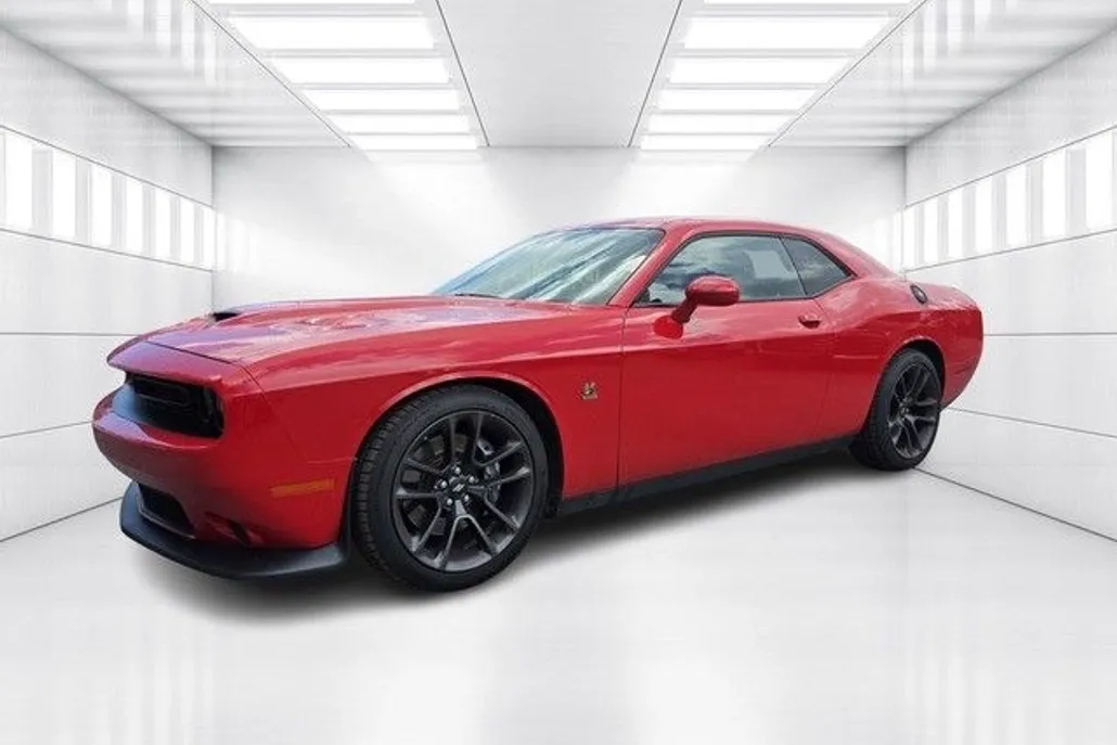 2021 Dodge Challenger R/T Scat Pack photo 1
