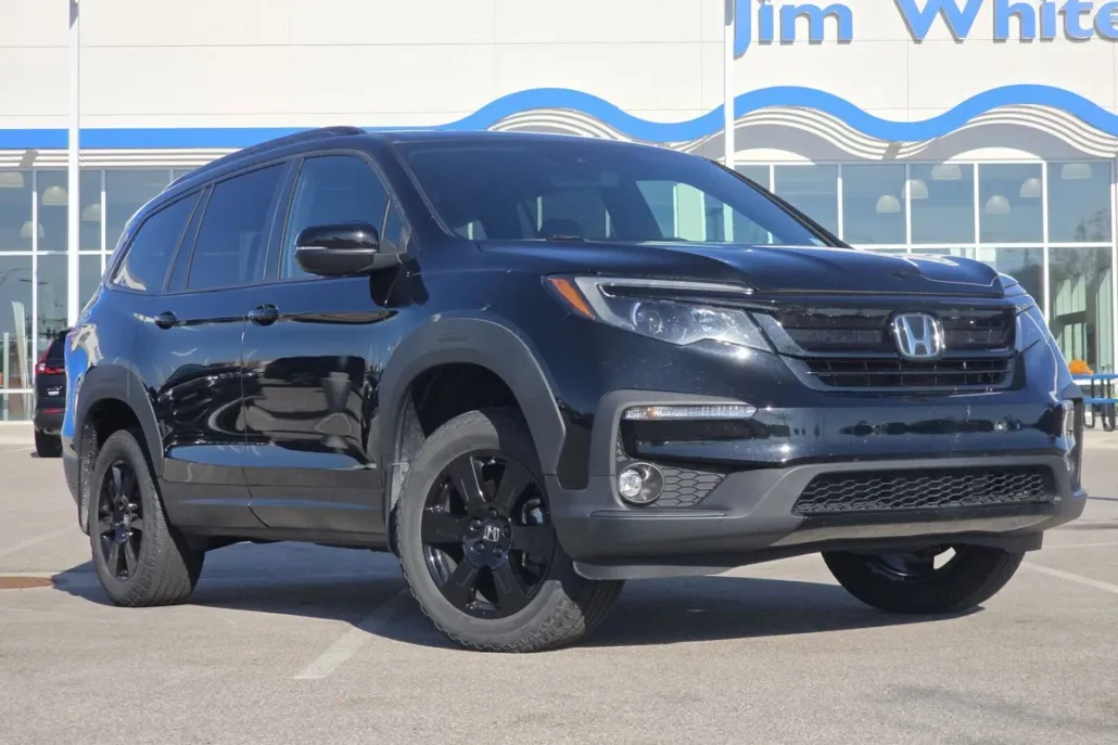 2022 Honda Pilot TrailSport photo 1