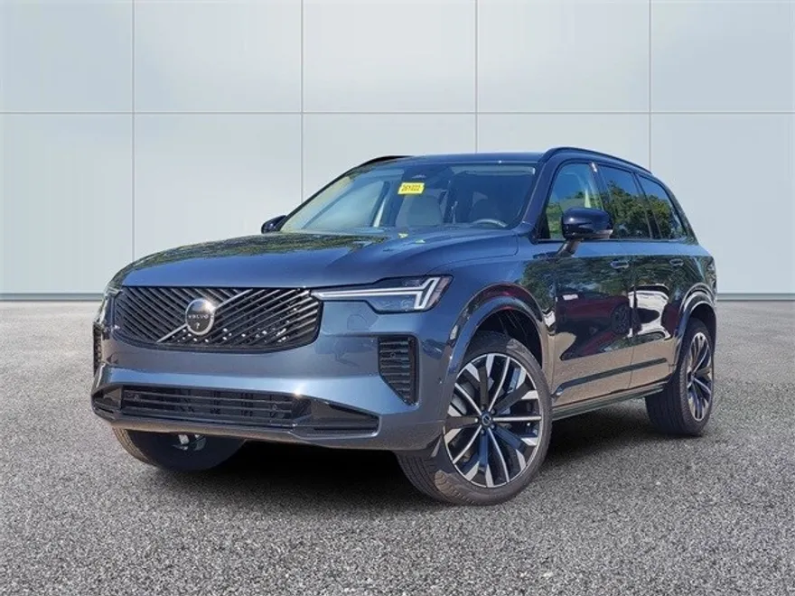 2026 Volvo XC90 photo 1