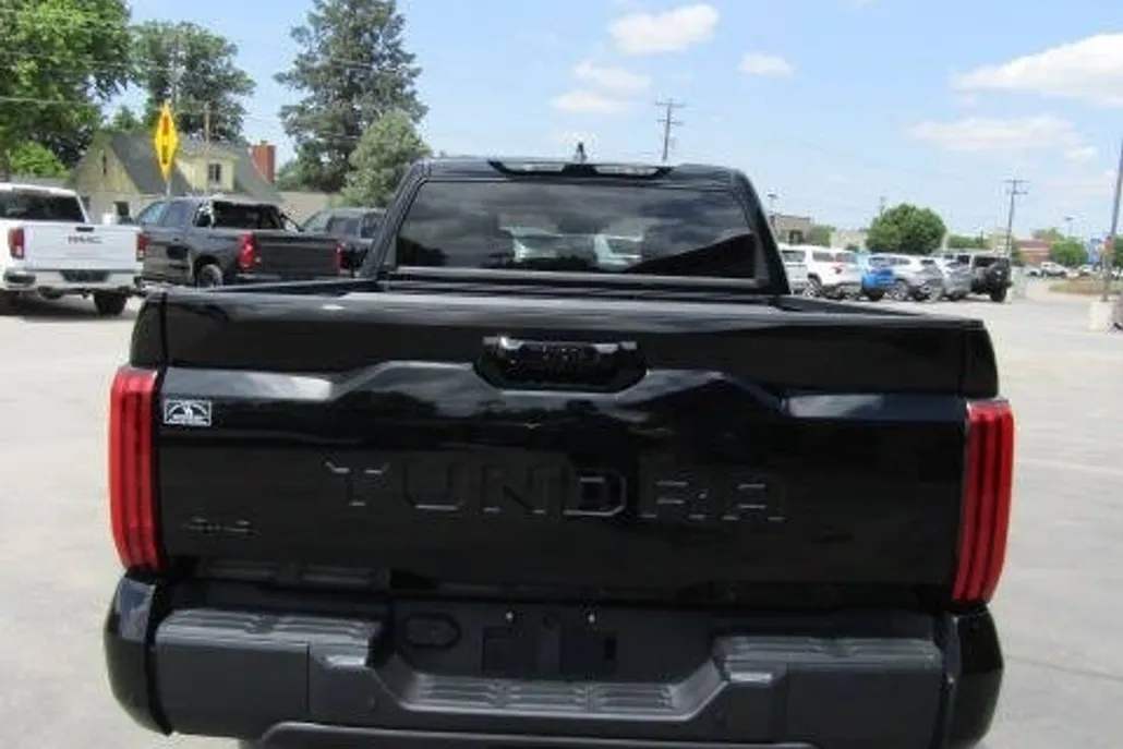 2024 Toyota Tundra Limited photo 1