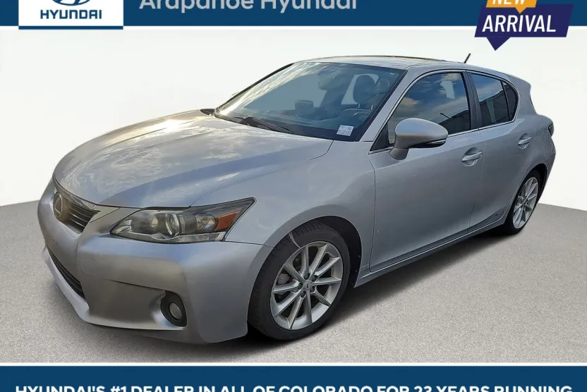 2013 Lexus CT 200h photo 1
