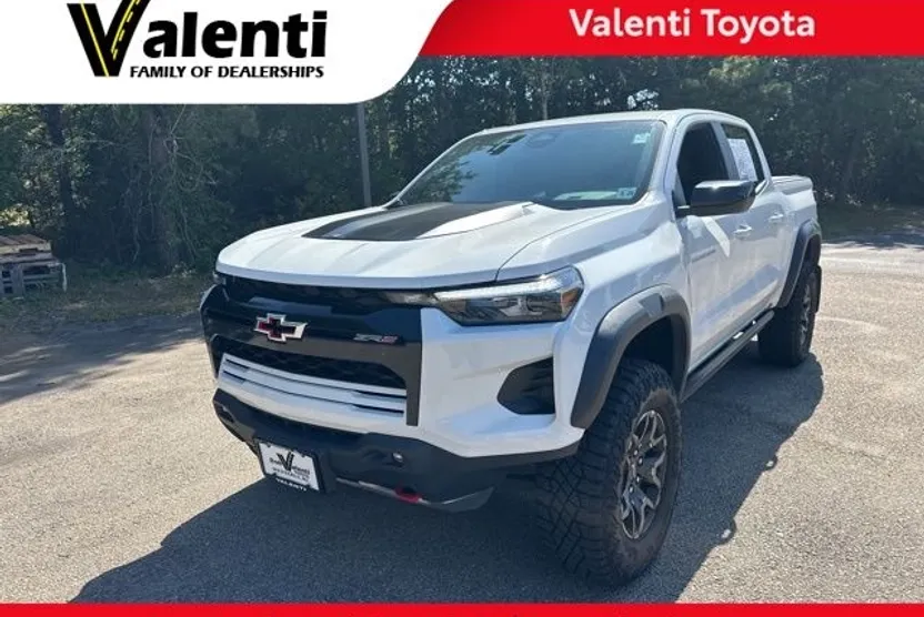 2024 Chevrolet Colorado ZR2 photo 1