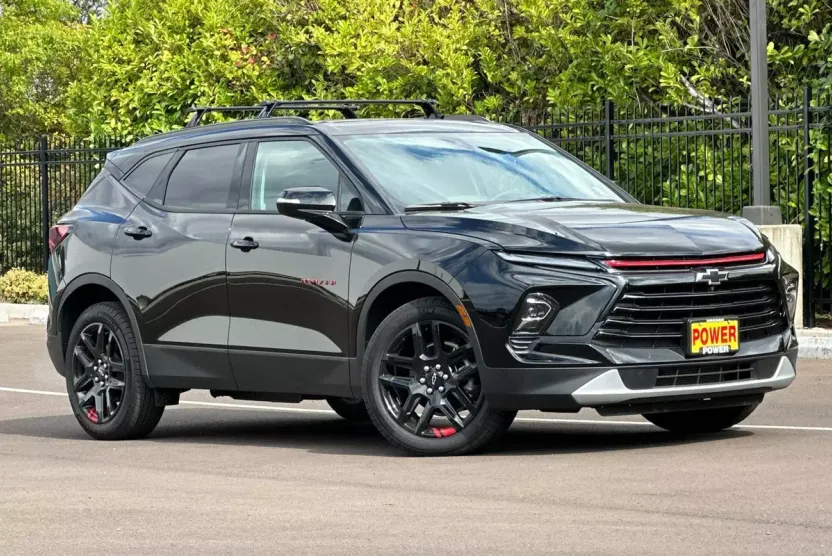 2025 Chevrolet Blazer 3LT photo 1