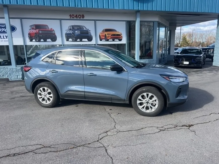 2024 Ford Escape Active photo 1