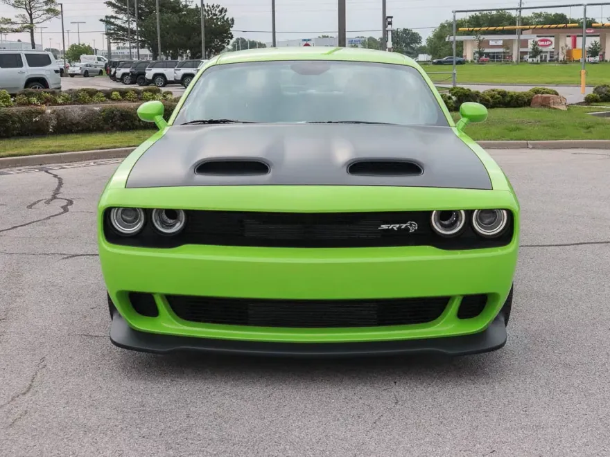 2023 Dodge Challenger SRT8 Hellcat photo 2