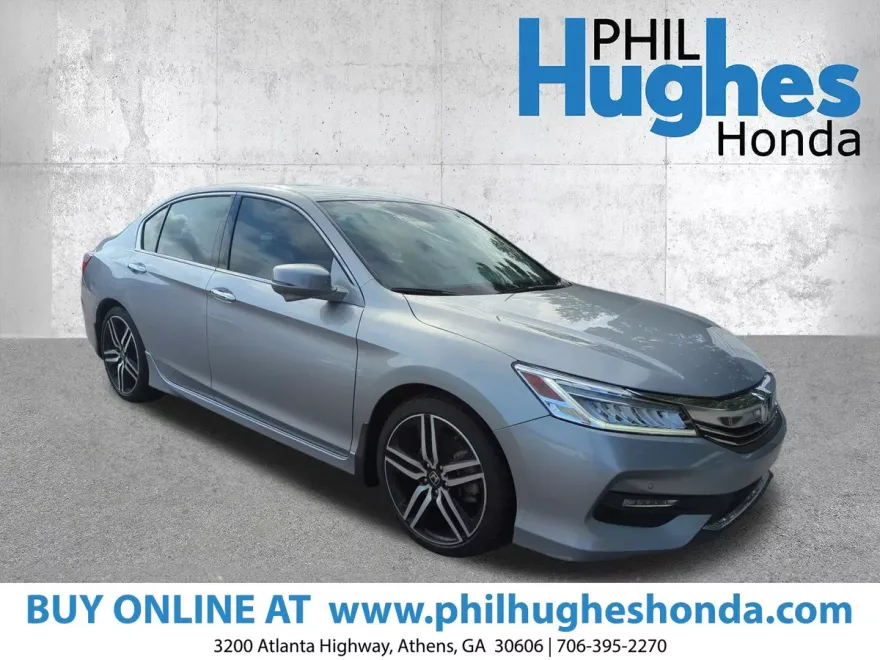2017 Honda Accord Touring photo 1