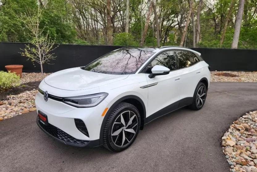 2023 Volkswagen ID.4 Pro S photo 1