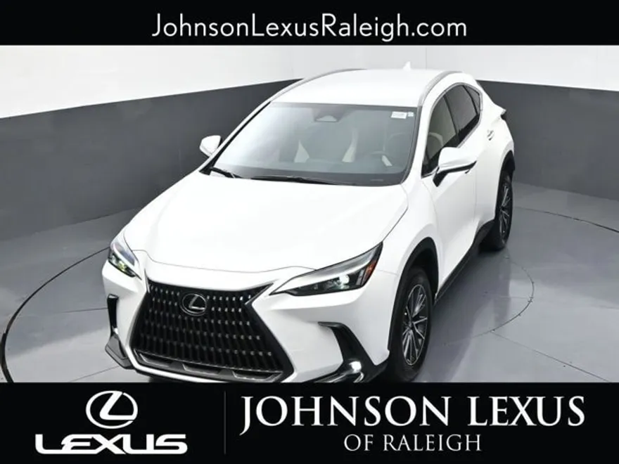 2024 Lexus NX 250 photo 1