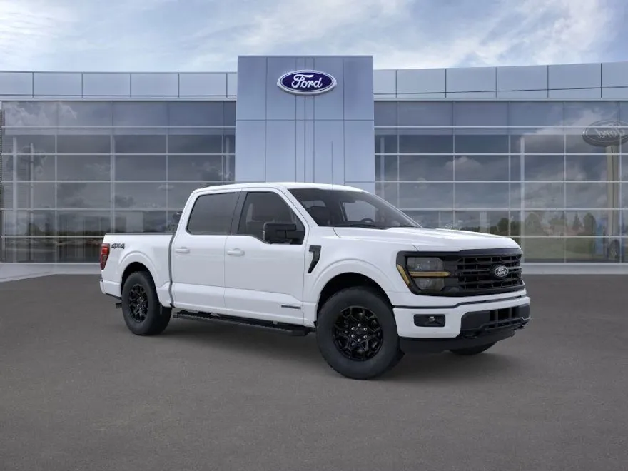 2025 Ford F-150 XLT photo 1