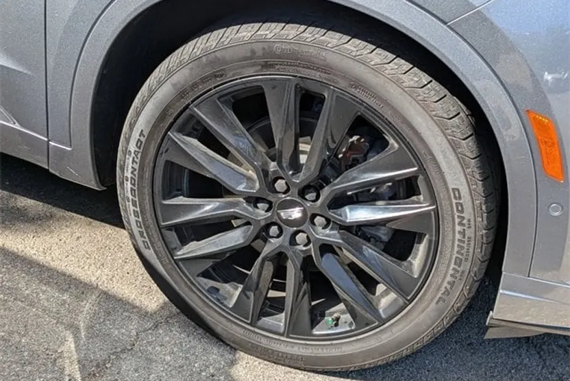 2021 Cadillac XT6 Sport photo 1