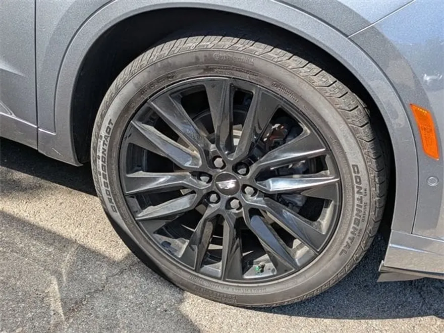 2021 Cadillac XT6 Sport photo 1