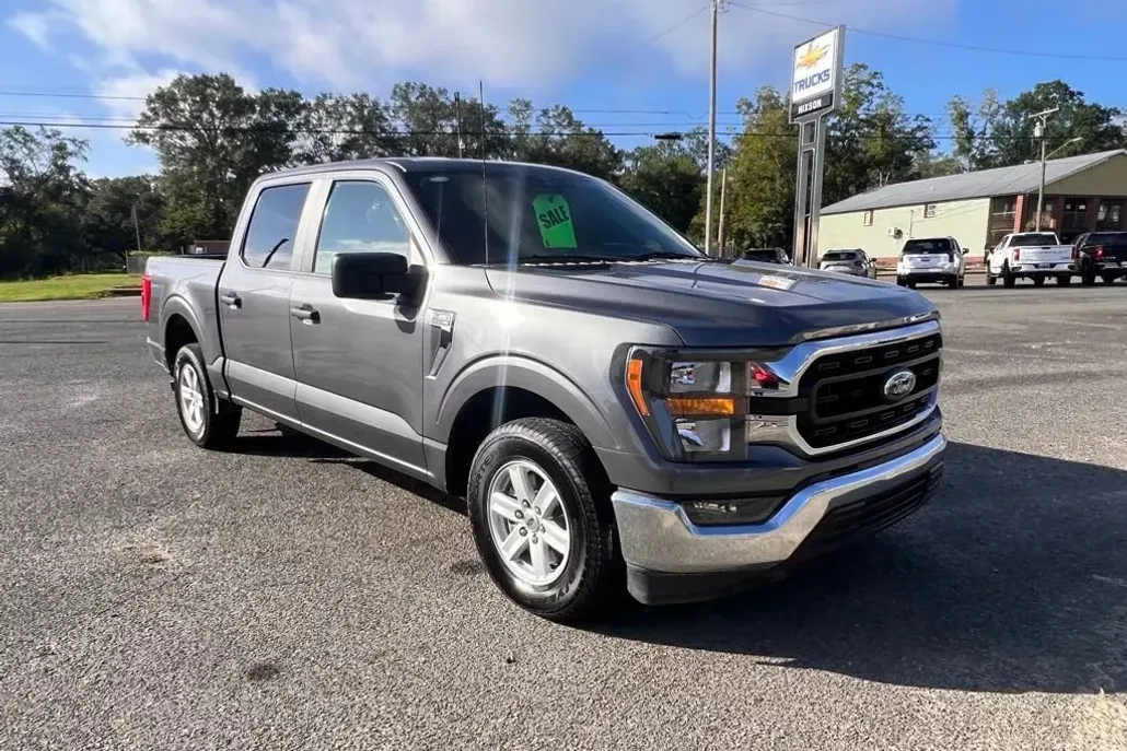 2023 Ford F-150 XLT photo 1