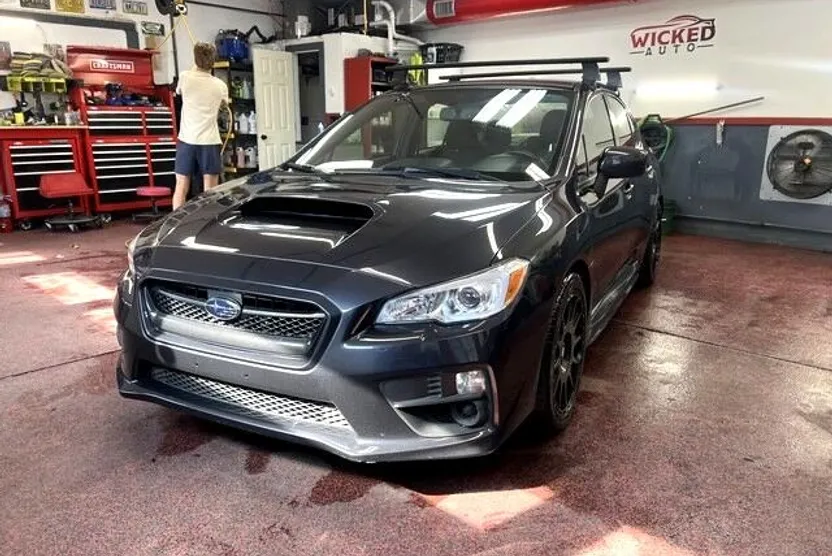2016 Subaru WRX Base photo 1