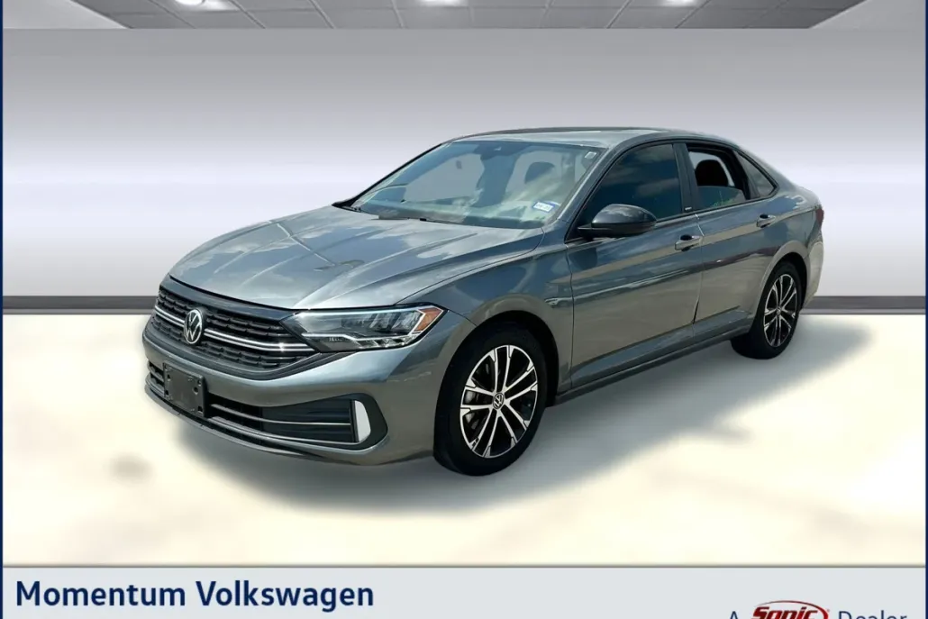 2024 Volkswagen Jetta Sport photo 1