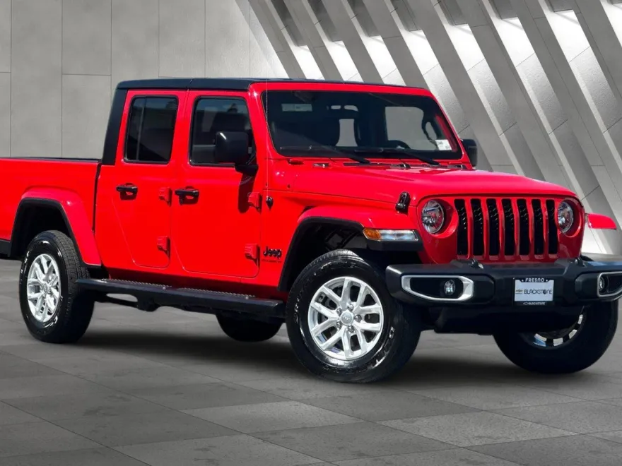 2023 Jeep Gladiator Sport S photo 1
