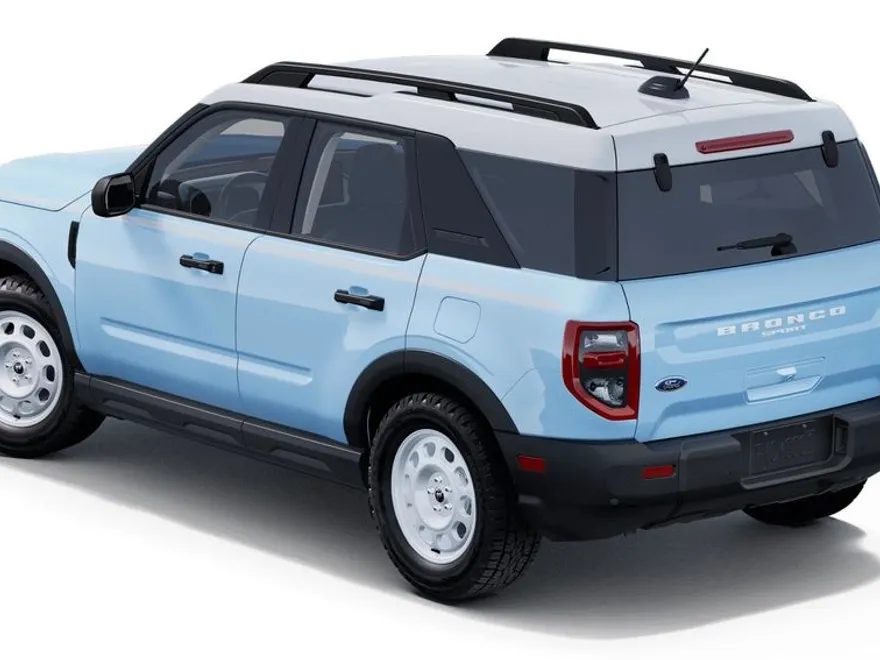 2025 Ford Bronco Sport Heritage photo 1