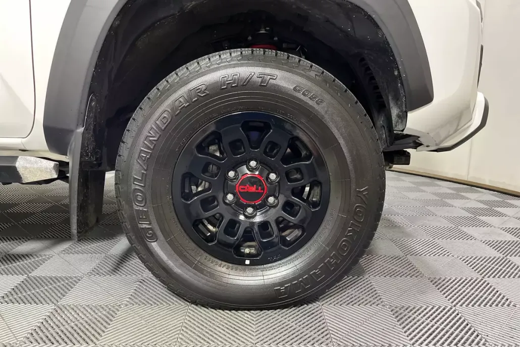 2019 Toyota Tacoma TRD Pro photo 1