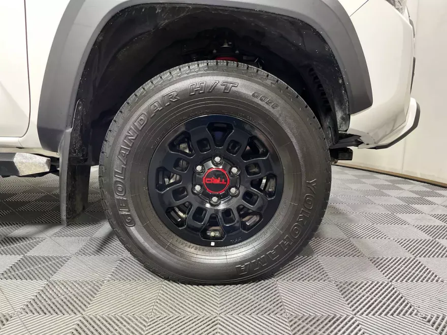 2019 Toyota Tacoma TRD Pro photo 1