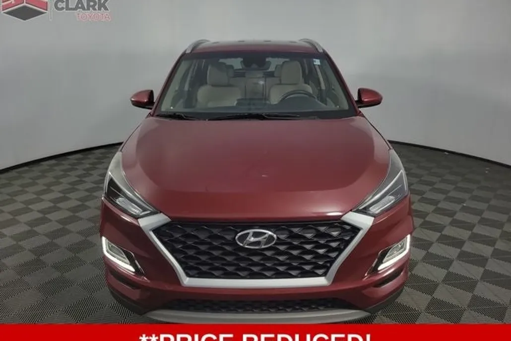 2020 Hyundai Tucson Sport photo 1
