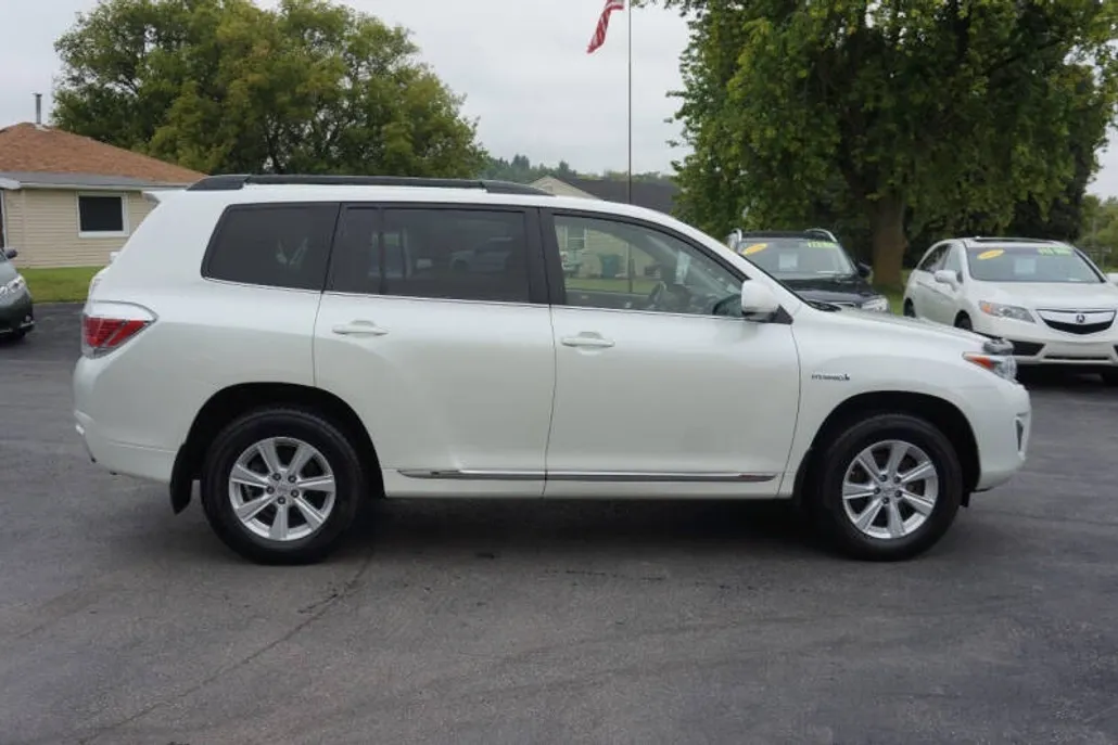 2013 Toyota Highlander Hybrid Base photo 1