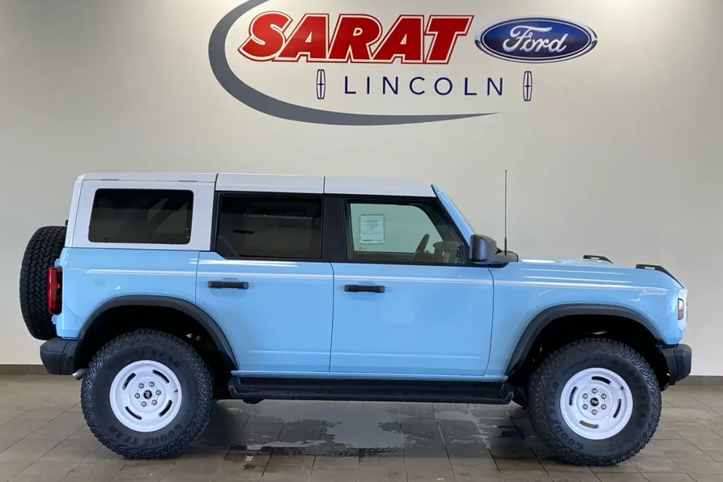 2025 Ford Bronco Heritage First Edition photo 1