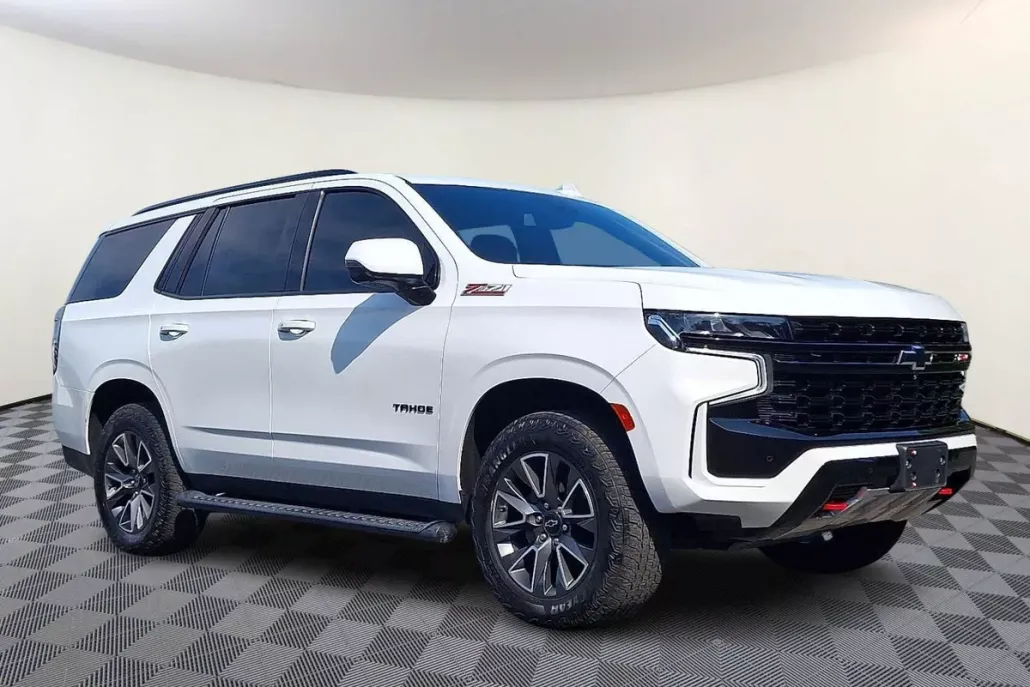 2023 Chevrolet Tahoe Z71 photo 1